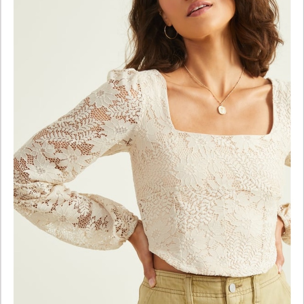 Altar'd State Chicago lace crop top NWT